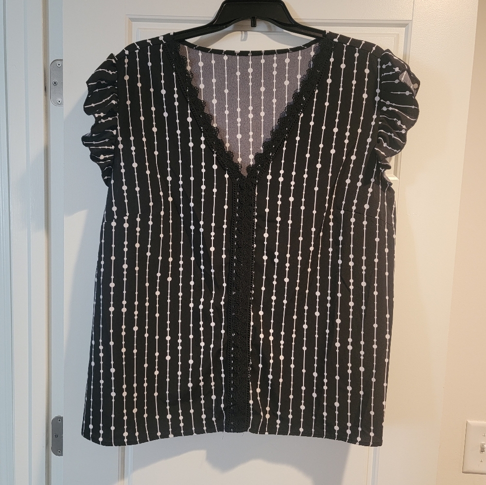 Plus Size 4xl flutter sleeve blouse